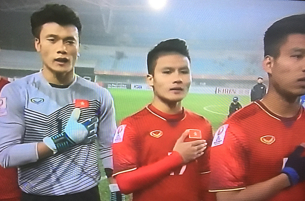 Việt Nam hạ Iraq trong loạt sút 11m, vào bán kết